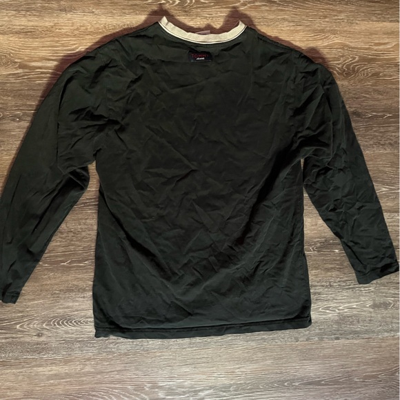 Tommy Jeans Long Sleeve V Neck - Picture 3 of 3